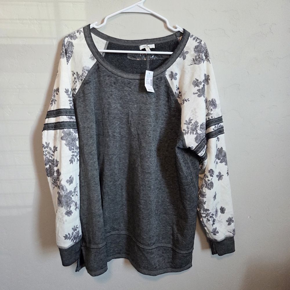 Maurices Charcoal Floral Top